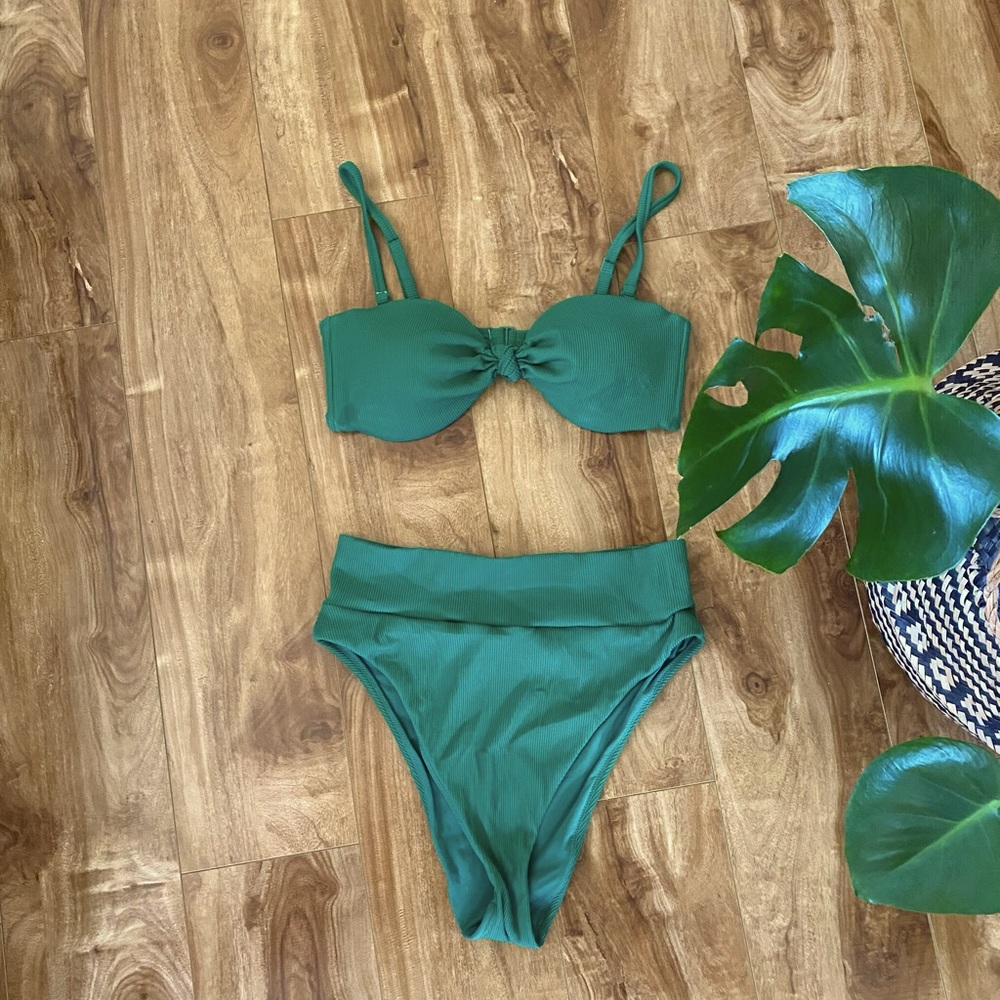 Kelly Green Aerie Bikini NWOT